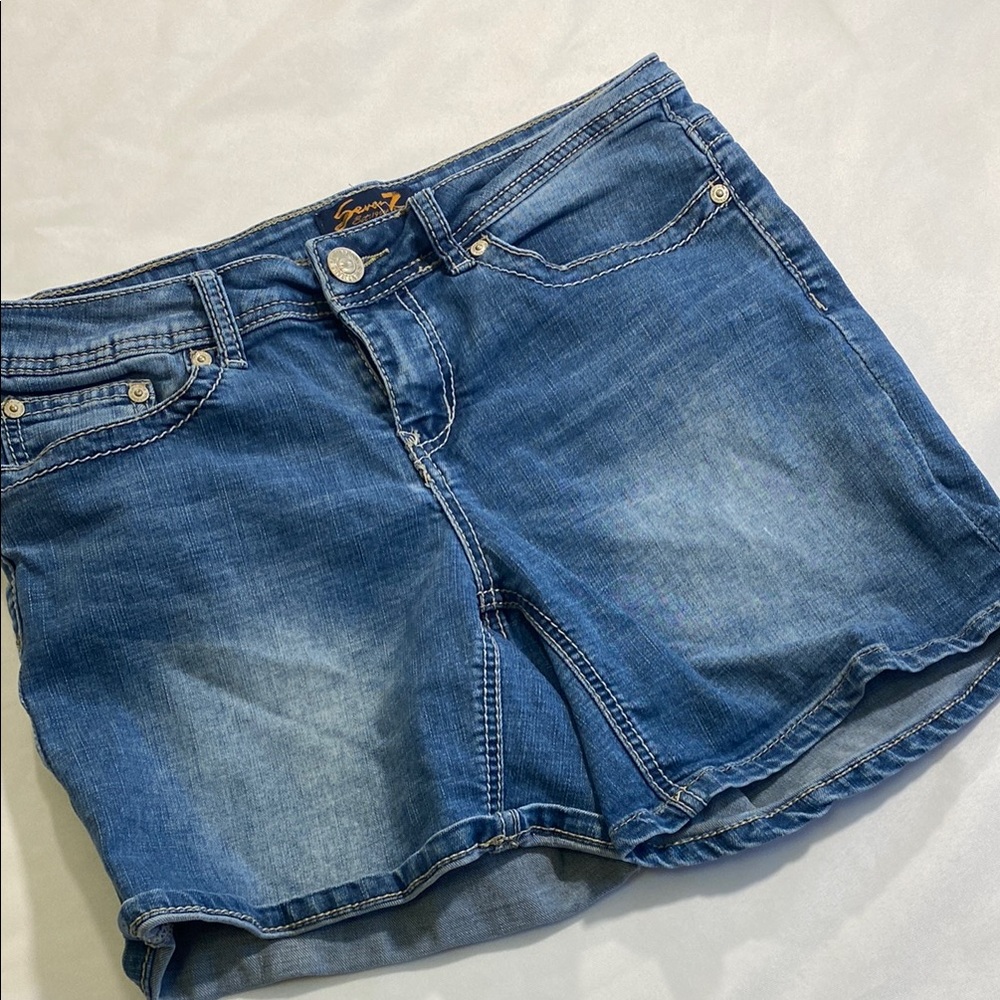 Women's Blue Denim Shorts by Seven 7 Size 8